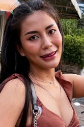 Party [ปาร์ตี้]