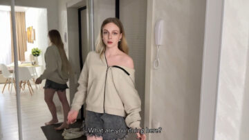 Arisha Mills น้ำร้อนหดเลยขอมาปลอดห้องพี่