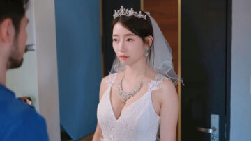 Ellie Wu ก่อนที่ฉันจะไปเป็นของคนอื่น